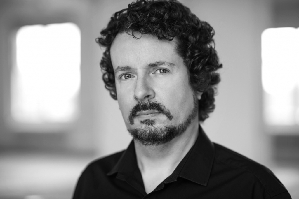 Gareth Knipe. Image 2