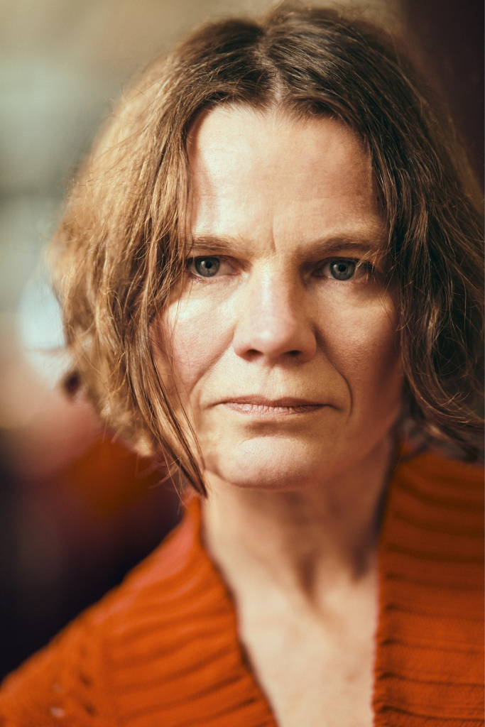 Helen Cooper. Image 4