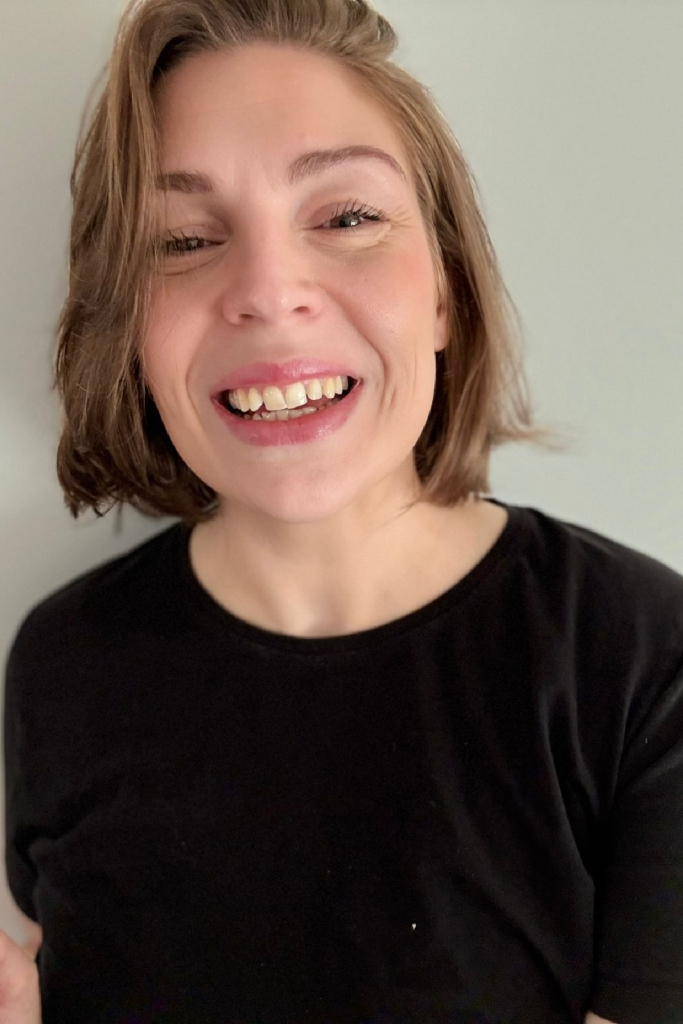 Stephanie Compton. Image 3